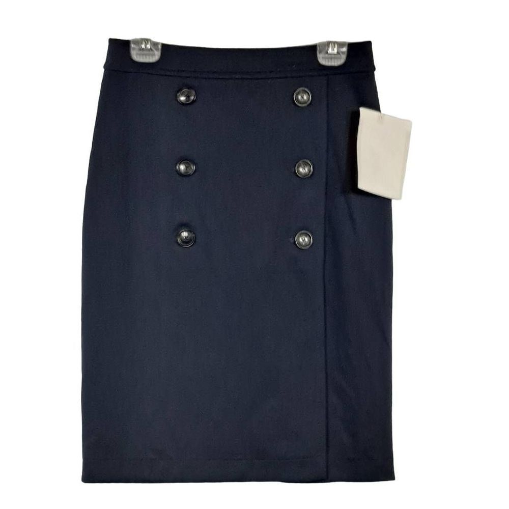 Gap Ladies skirt NWT